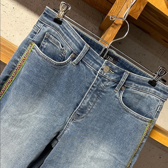 NWT NYDJ Classic Blue Denim Jean Legging Size 6 - Picture 1 of 6